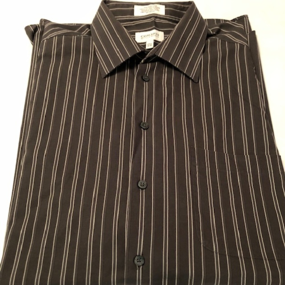 GRAY STRIPE LONG SLEEVE BUTTON DOWN DRESS SHIRT